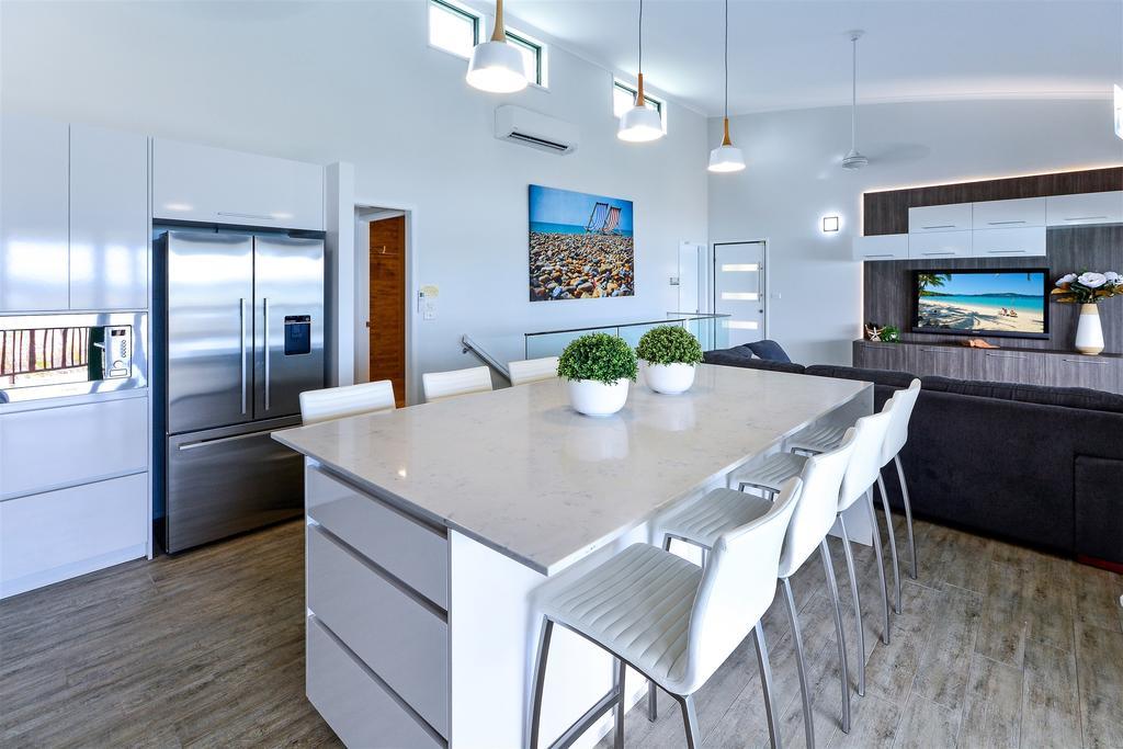 Casuarina Cove Apartments Île Hamilton Extérieur photo